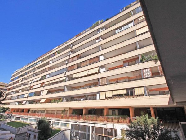 appartamento in vendita a Roma in zona Ardeatino