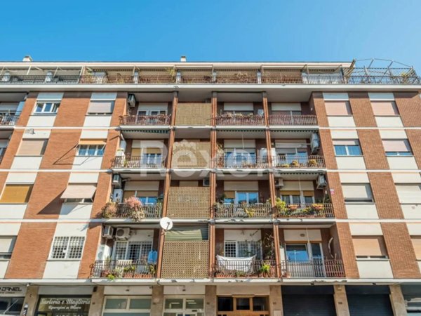 appartamento in vendita a Roma in zona Ostia