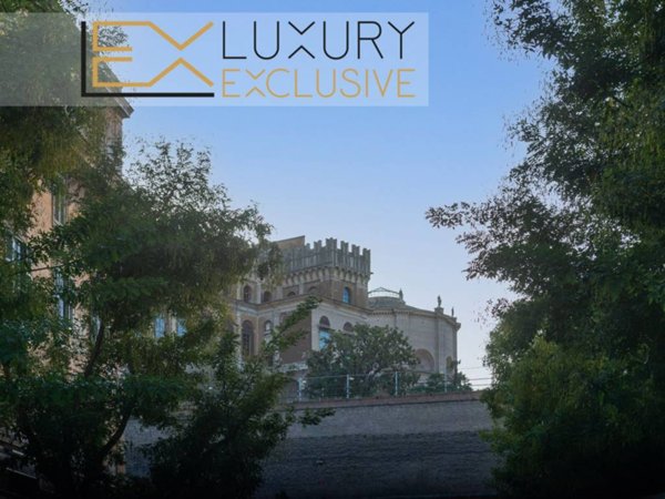 appartamento in vendita a Roma in zona Rione Prati