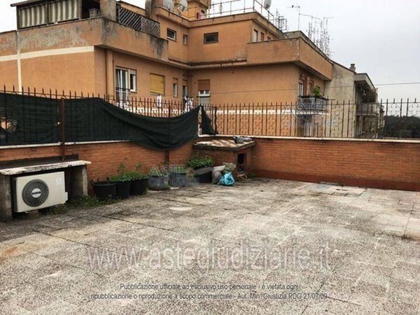 appartamento in vendita a Roma