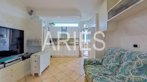 appartamento in vendita a Roma in zona Ostia