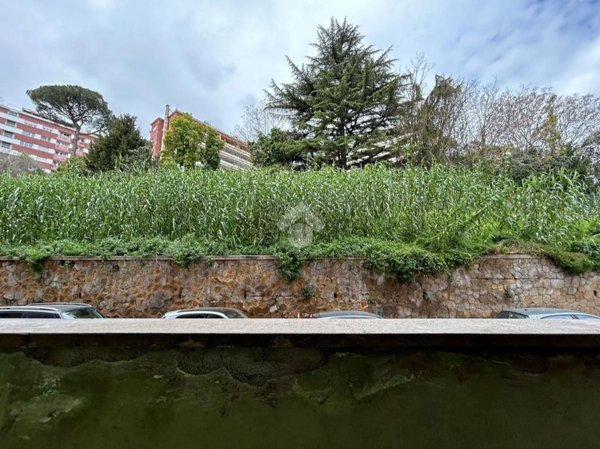 appartamento in vendita a Roma in zona Portuense
