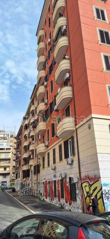 appartamento in vendita a Roma in zona Tuscolano
