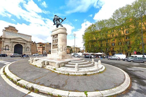 locale commerciale in vendita a Roma in zona Salario