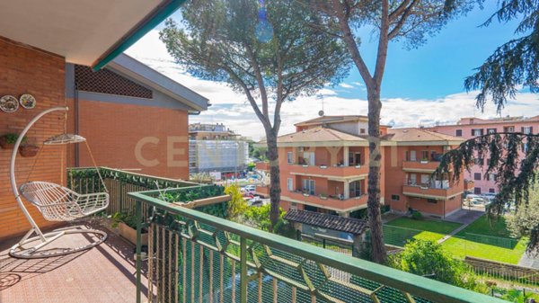 appartamento in vendita a Roma in zona Portuense