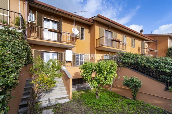 casa indipendente in vendita a Roma in zona Cesano