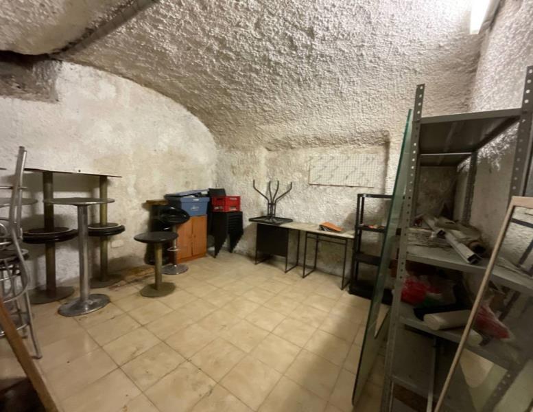 locale di sgombero in vendita a Roma in zona Campo Marzio