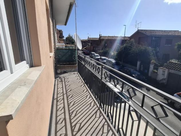 appartamento in vendita a Roma in zona Dragoncello
