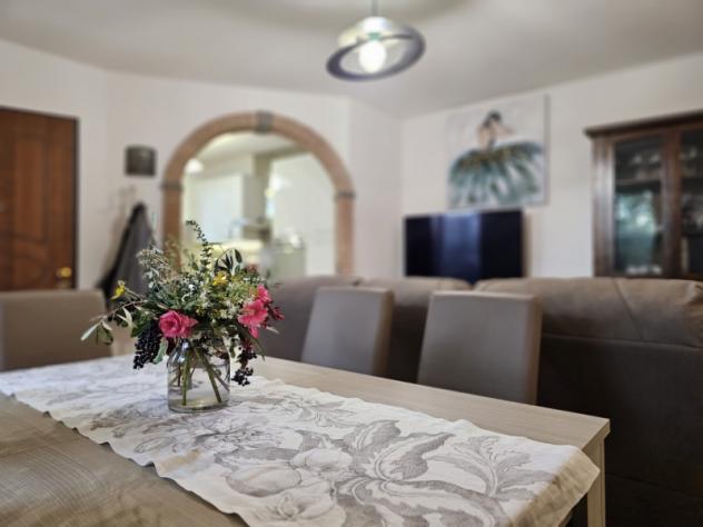 casa indipendente in vendita a Roma in zona Ardeatino