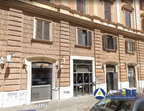 appartamento in vendita a Roma in zona Ostiense