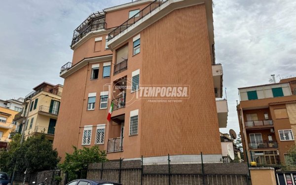 appartamento in vendita a Roma in zona Torrevecchia