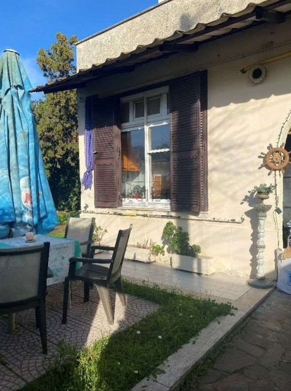 appartamento in vendita a Roma in zona Ostia Antica
