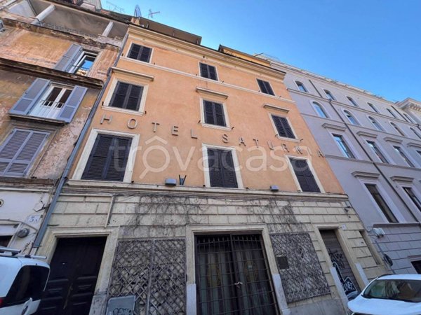 intera palazzina in vendita a Roma in zona Rione Monti/Campitelli