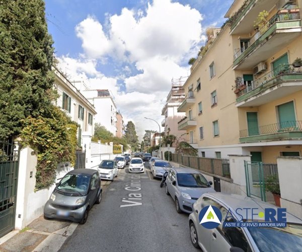 appartamento in vendita a Roma in zona Gianicolense
