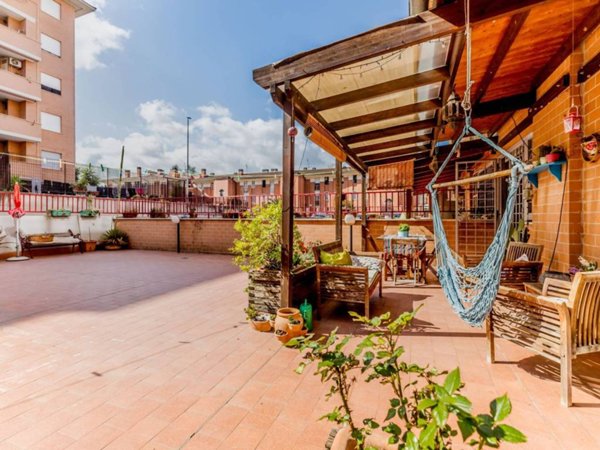 appartamento in vendita a Roma in zona Tor Vergata/Torrenova