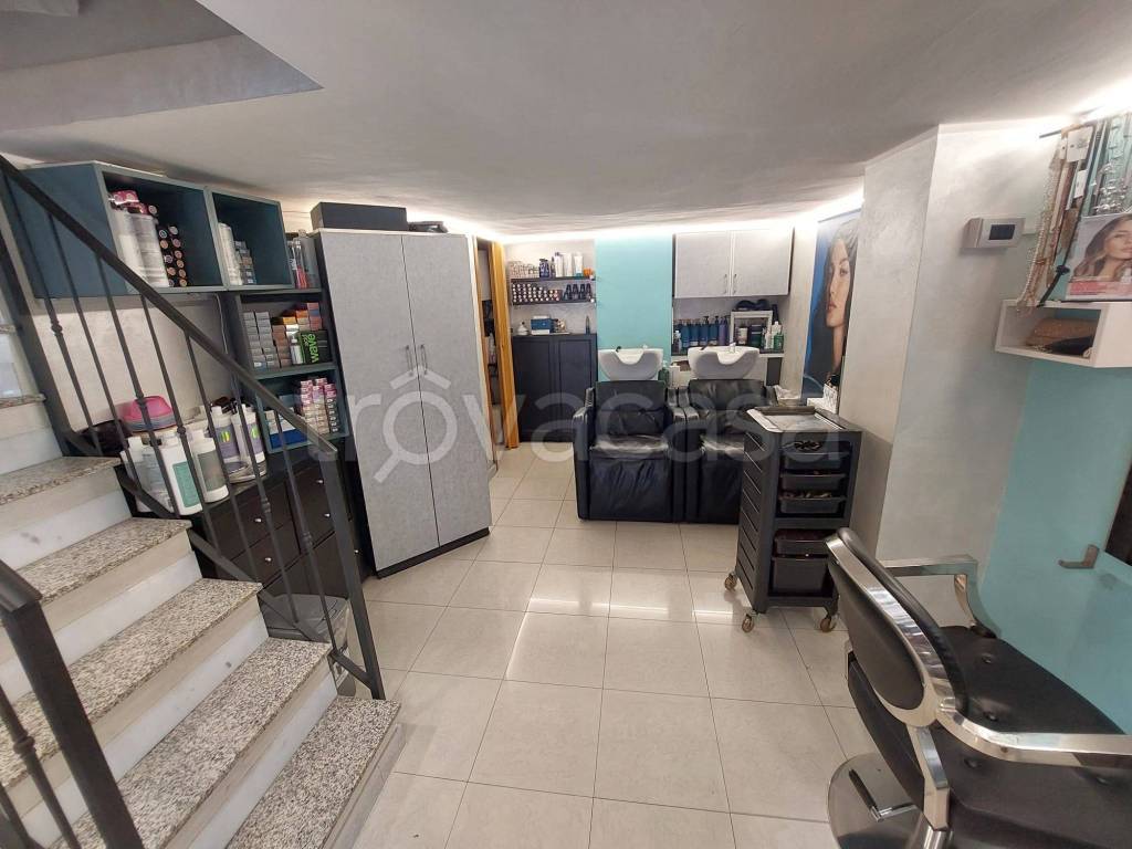 negozio in vendita a Roma in zona Aurelio