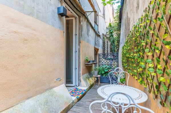 appartamento in vendita a Roma in zona Rione Monti/Campitelli
