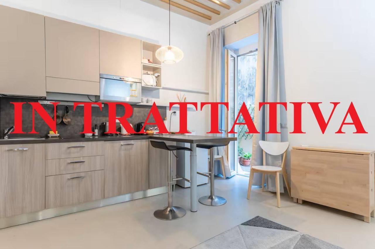 appartamento in vendita a Roma in zona Rione Monti/Campitelli