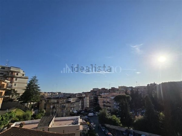 appartamento in vendita a Roma in zona Primavalle