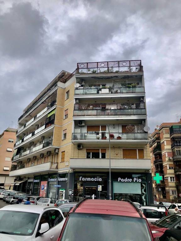 monolocale in vendita a Roma in zona Gianicolense