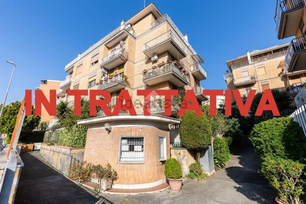 appartamento in vendita a Roma in zona Primavalle