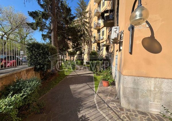 appartamento in vendita a Roma in zona Cinecittà
