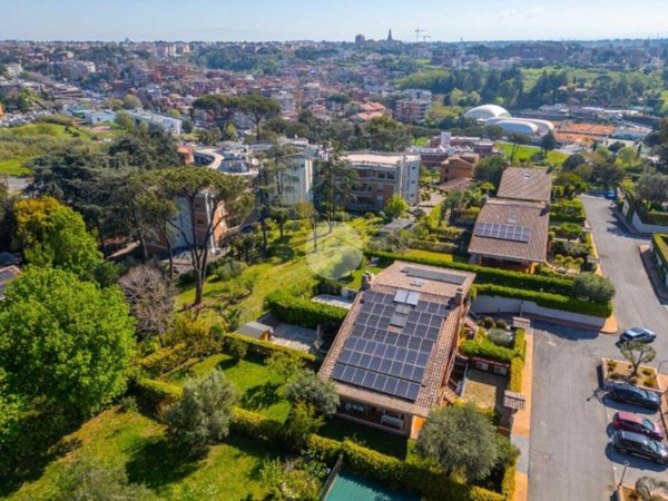 casa indipendente in vendita a Roma in zona La Pisana