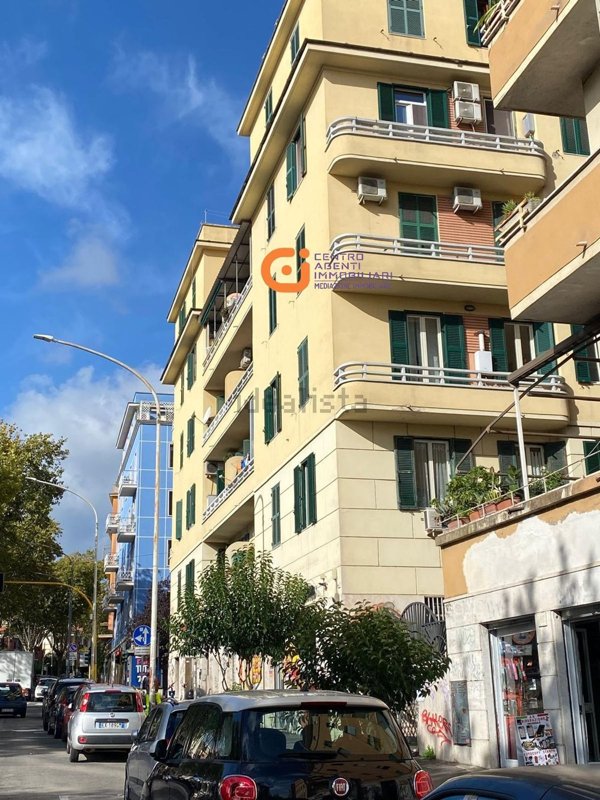 appartamento in vendita a Roma in zona Gianicolense
