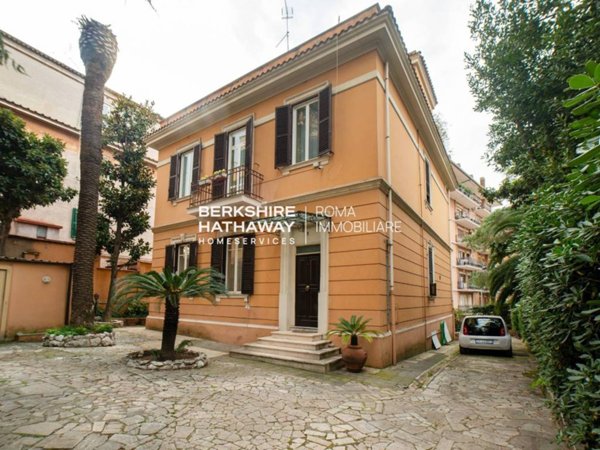 casa indipendente in vendita a Roma in zona Trieste