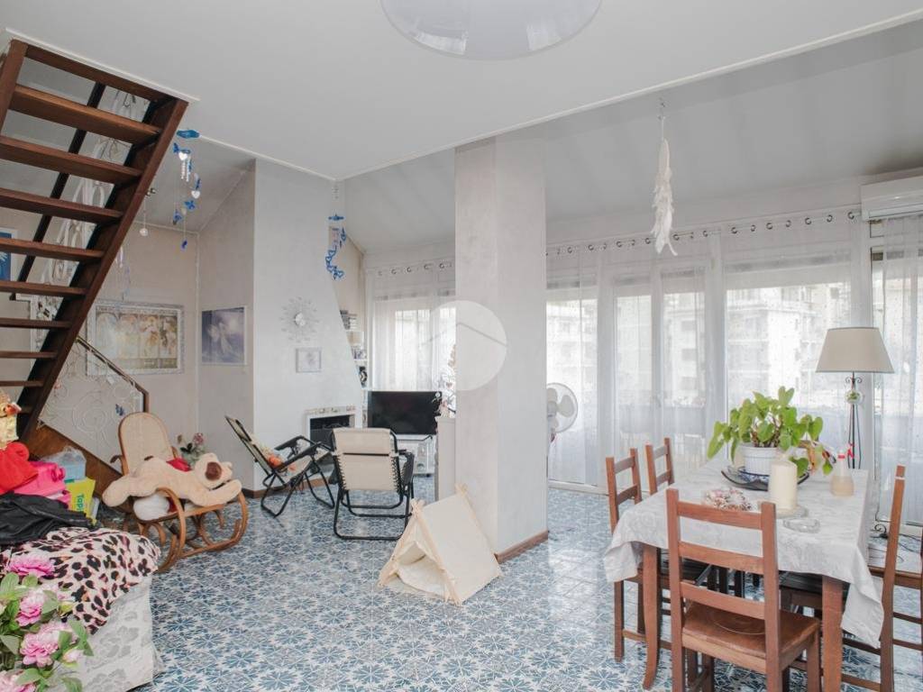 appartamento in vendita a Roma in zona Gianicolense