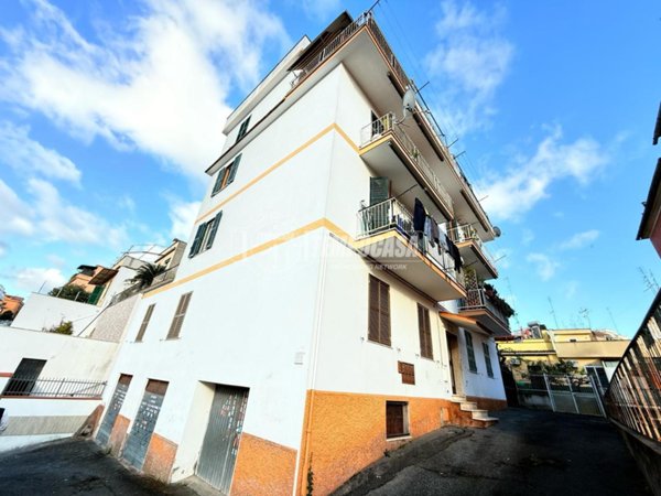 appartamento in vendita a Roma in zona Torrevecchia