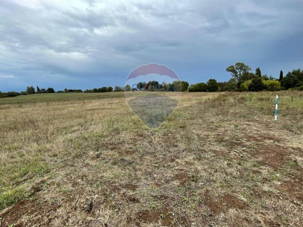 terreno agricolo in vendita a Roma in zona Prima Porta