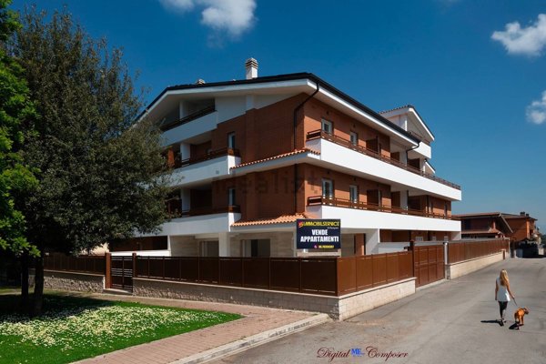 appartamento in vendita a Roma in zona Casal Morena