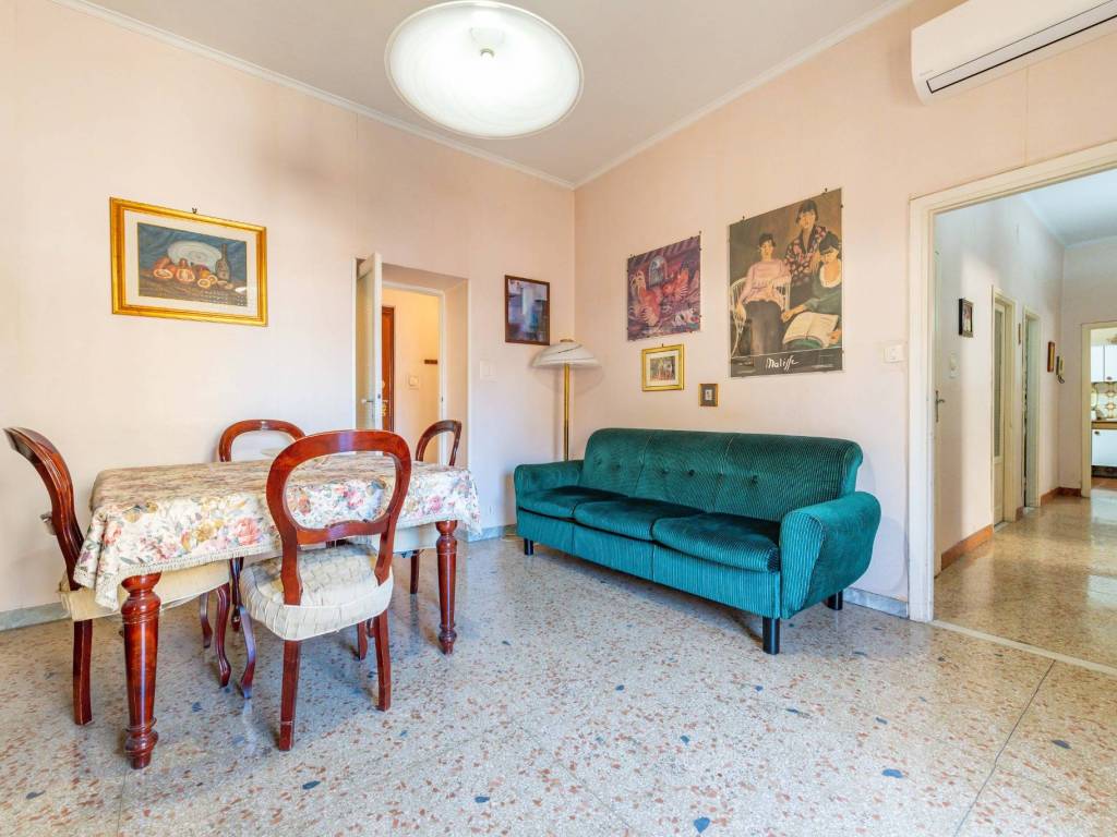 appartamento in vendita a Roma in zona Prenestino-Centocelle