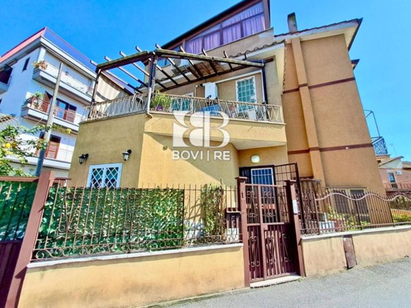 appartamento in vendita a Roma in zona Casalotti