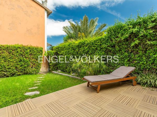 casa indipendente in vendita a Roma in zona Casal Palocco