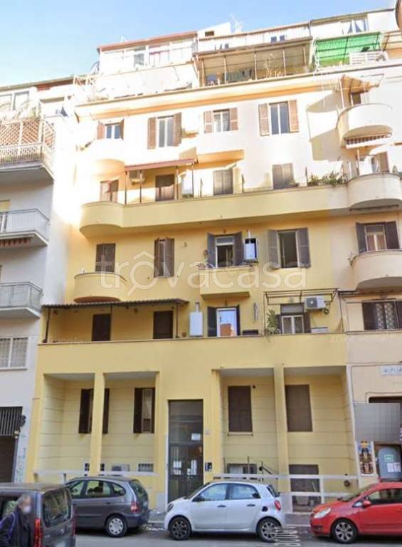 appartamento in vendita a Roma in zona Tuscolano