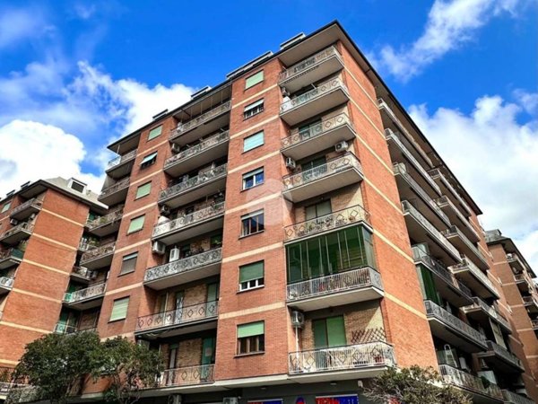 appartamento in vendita a Roma in zona Tuscolano