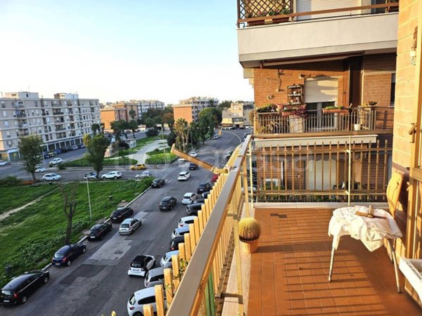 appartamento in vendita a Roma in zona Ostia