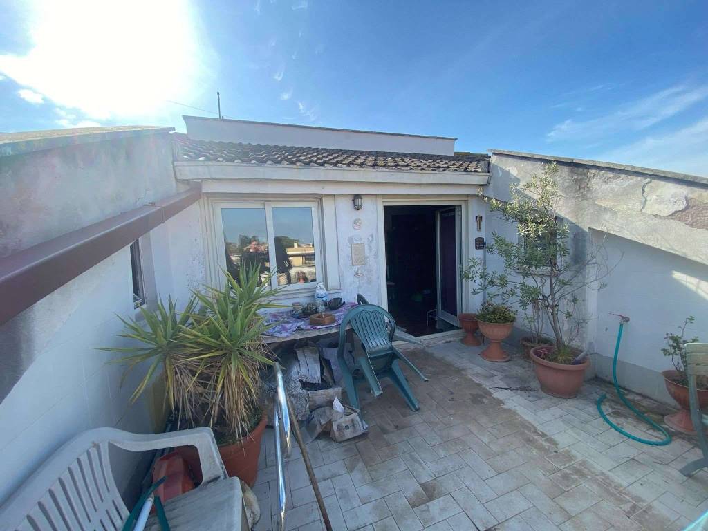 appartamento in vendita a Roma in zona San Basilio