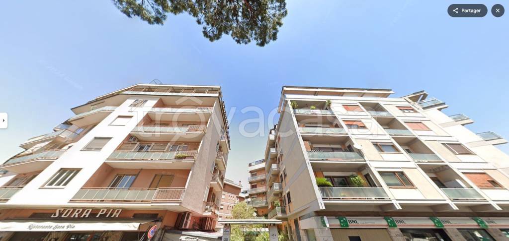 appartamento in vendita a Roma in zona Aurelio