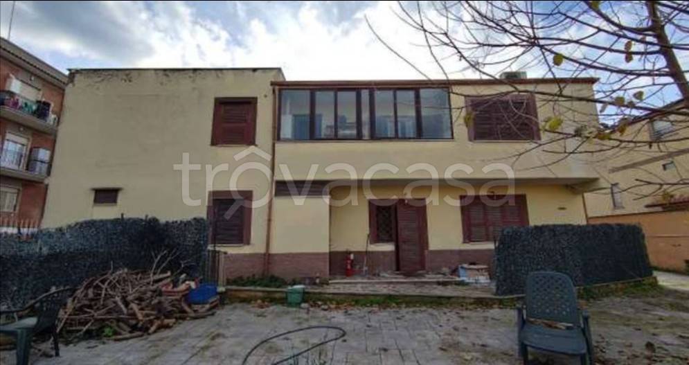 appartamento in vendita a Roma in zona Borghesiana