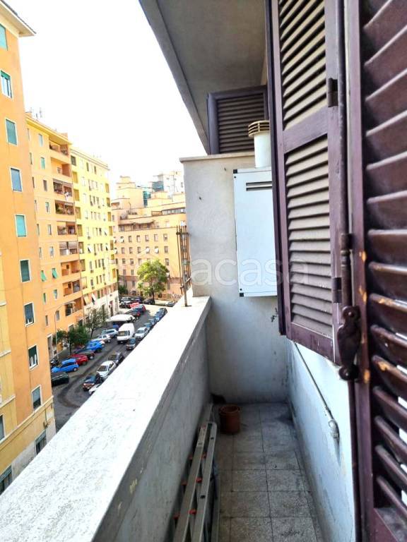 appartamento in vendita a Roma in zona Tuscolano
