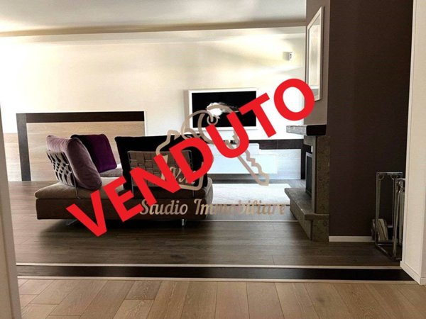 casa indipendente in vendita a Roma in zona Olgiata