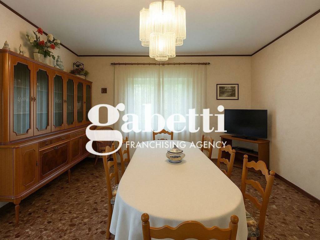 appartamento in vendita a Roma in zona Osteria del Curato