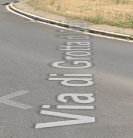 negozio in vendita a Roma in zona Collatino