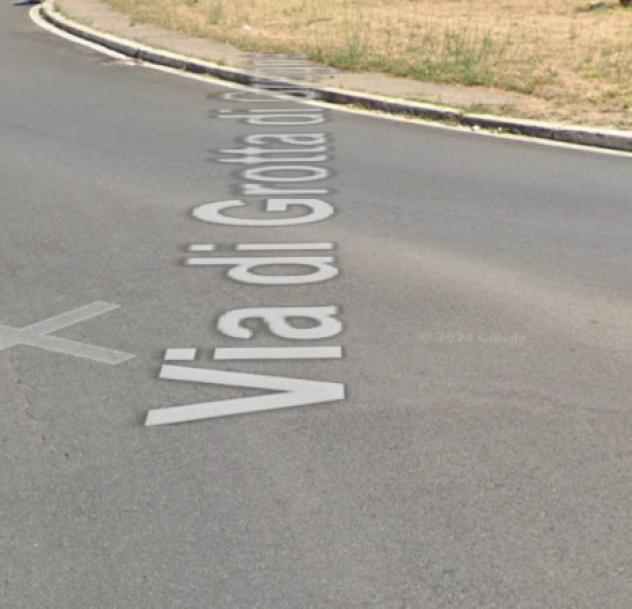 negozio in vendita a Roma in zona Collatino