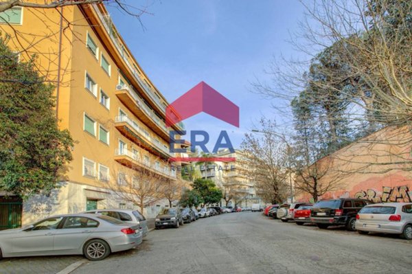 appartamento in vendita a Roma in zona Trieste