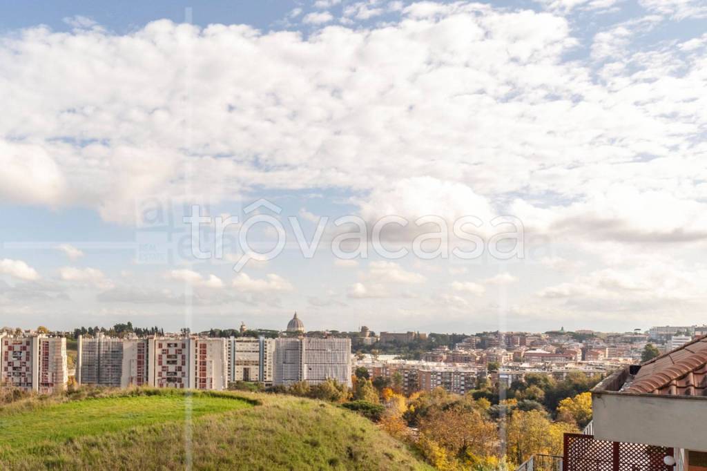 appartamento in vendita a Roma in zona Aurelio