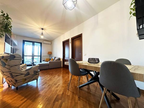 appartamento in vendita a Roma in zona Tor Cervara